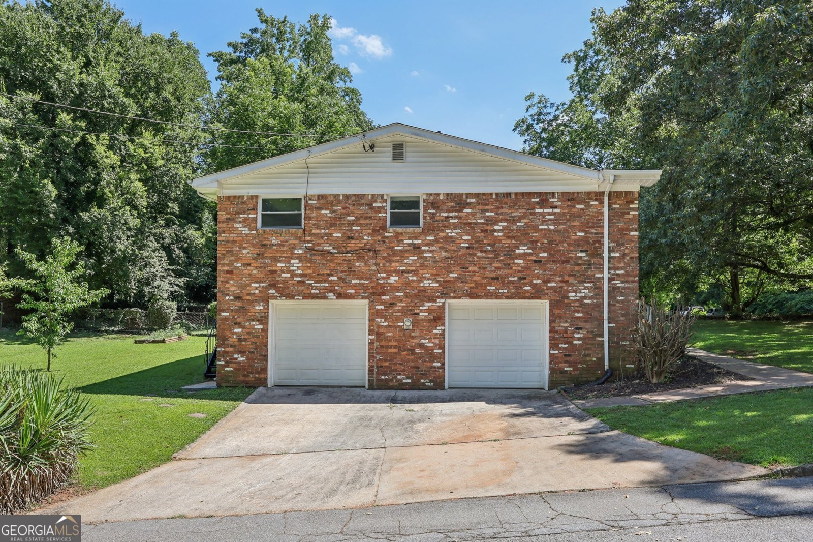 1520 Brewer Boulevard Atlanta - 23