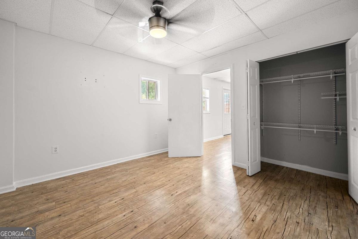 890 Eagle Creek Drive Lawrenceville - 23