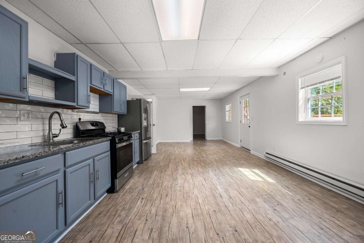 890 Eagle Creek Drive Lawrenceville - 24