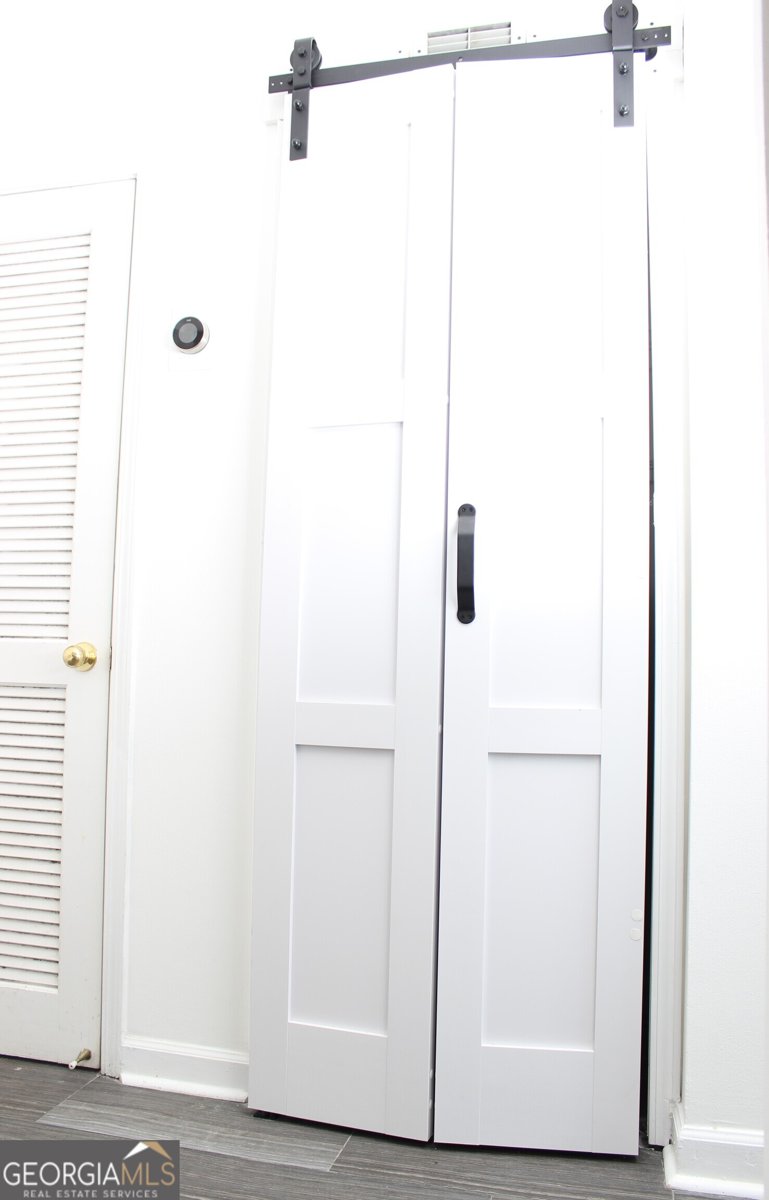 2870 PHARR Court Atlanta - 13