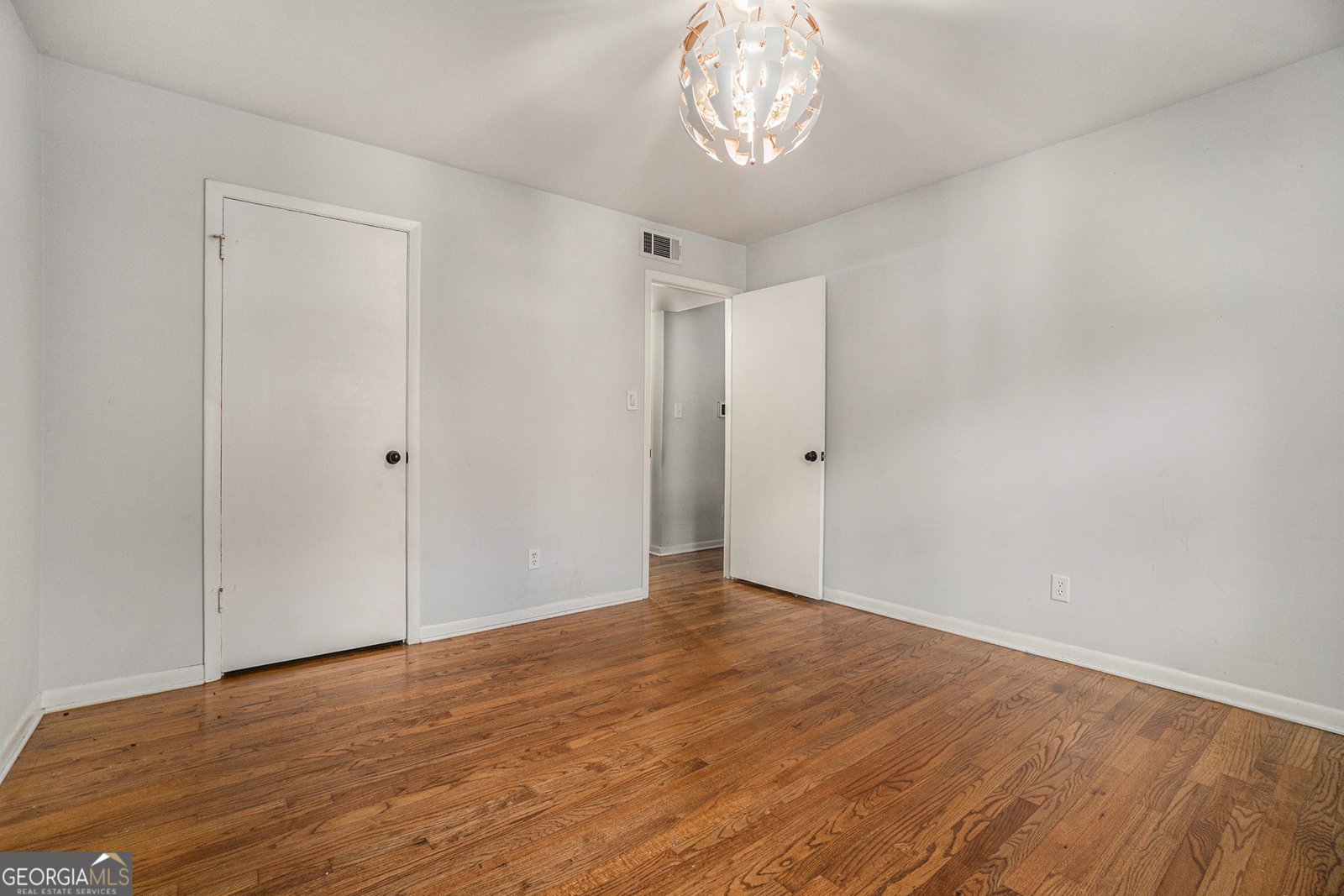 3510 Roswell Road Atlanta - 19