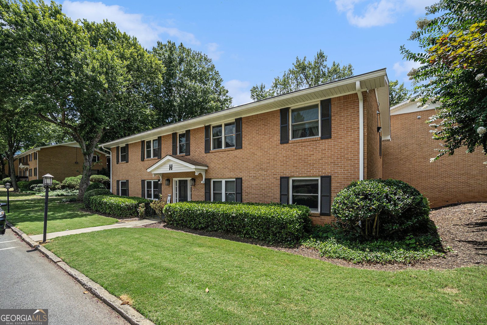 3510 Roswell Road Atlanta - 2