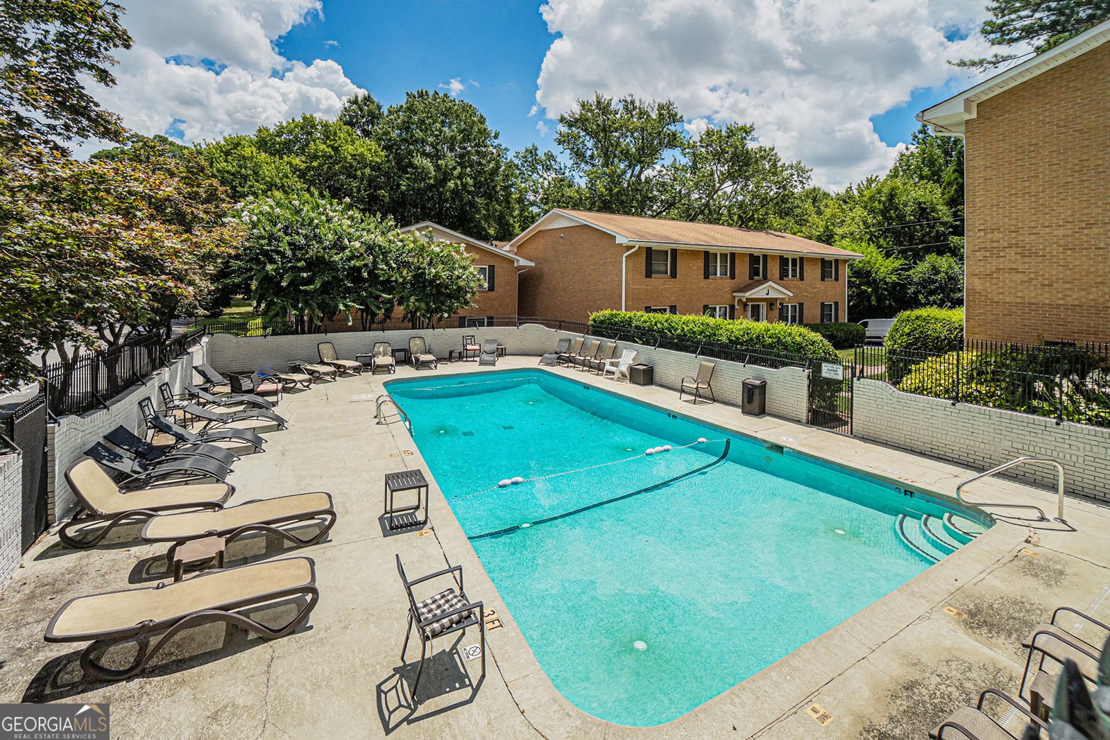 3510 Roswell Road Atlanta - 23