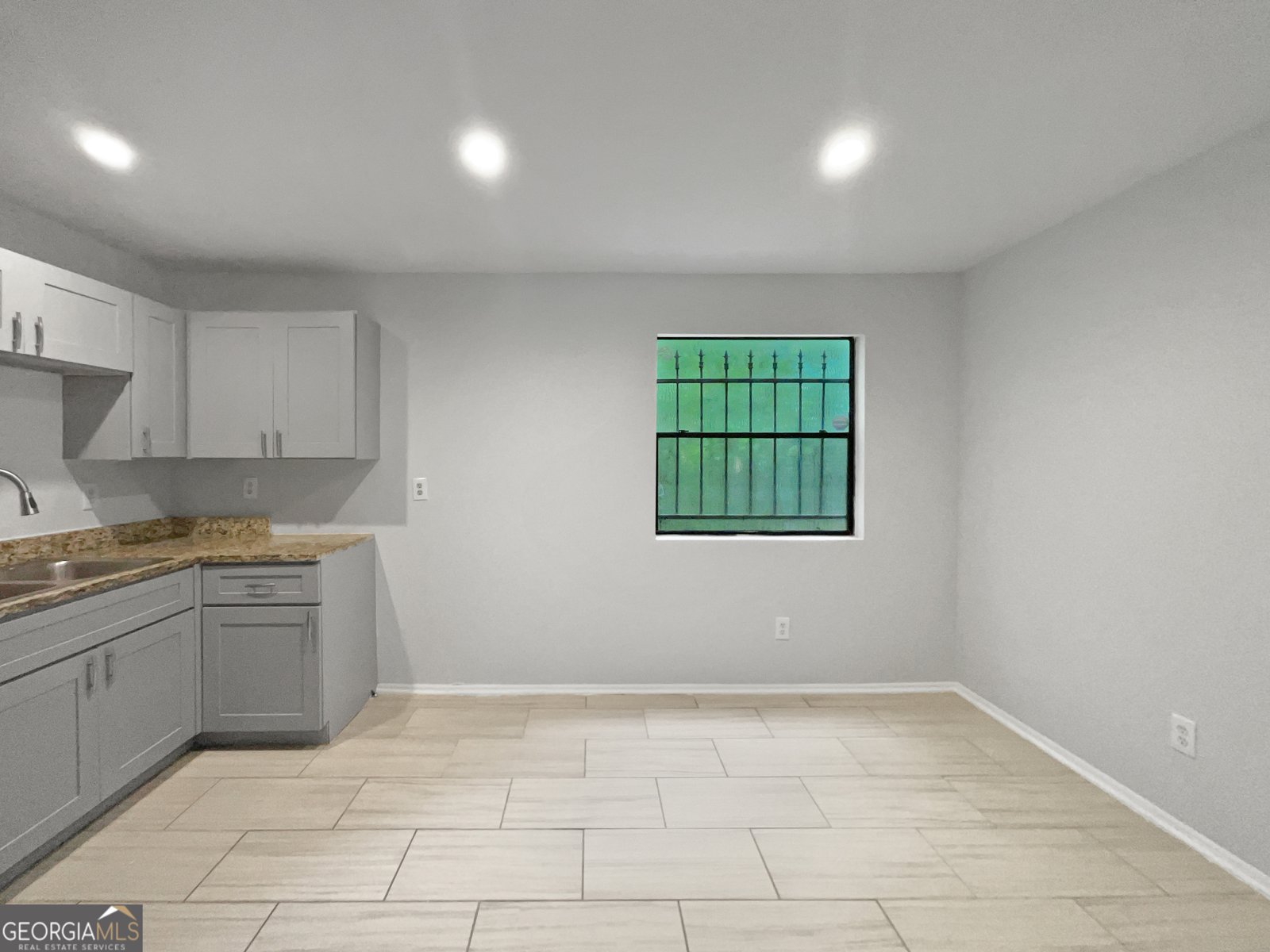 4934 Brookstone Parkway Ellenwood - 23