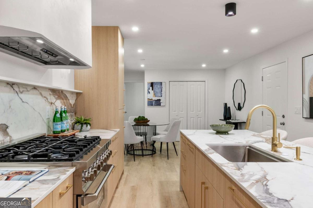 5259 Sanlee Lane Atlanta - 24