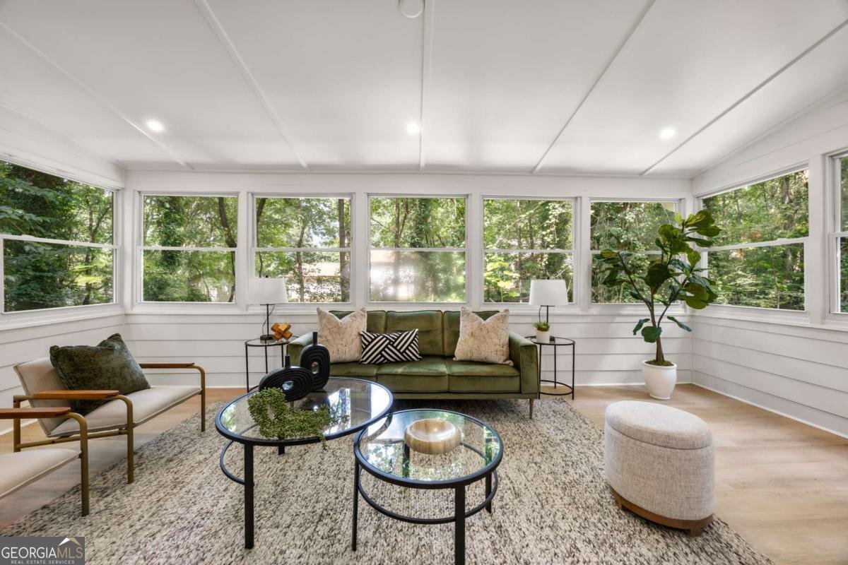 5259 Sanlee Lane Atlanta - 32