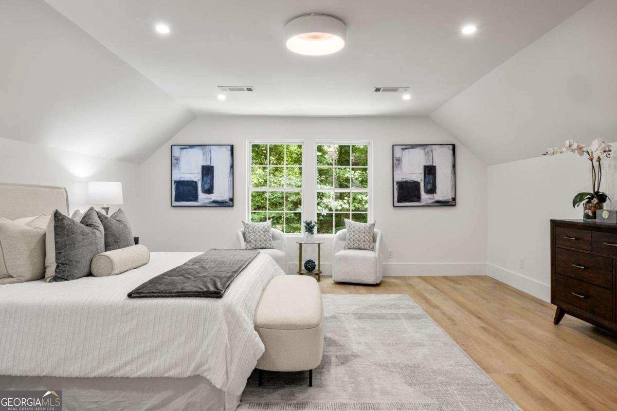 5259 Sanlee Lane Atlanta - 35
