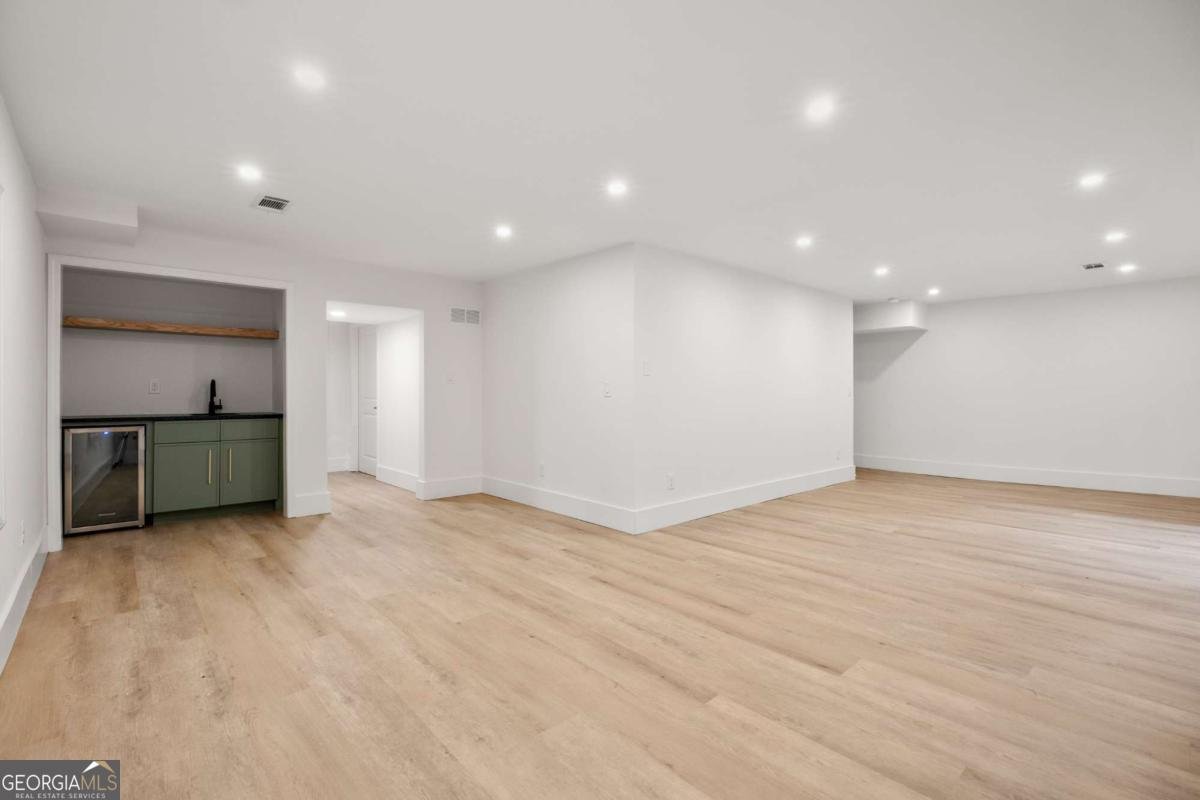 5259 Sanlee Lane Atlanta - 49