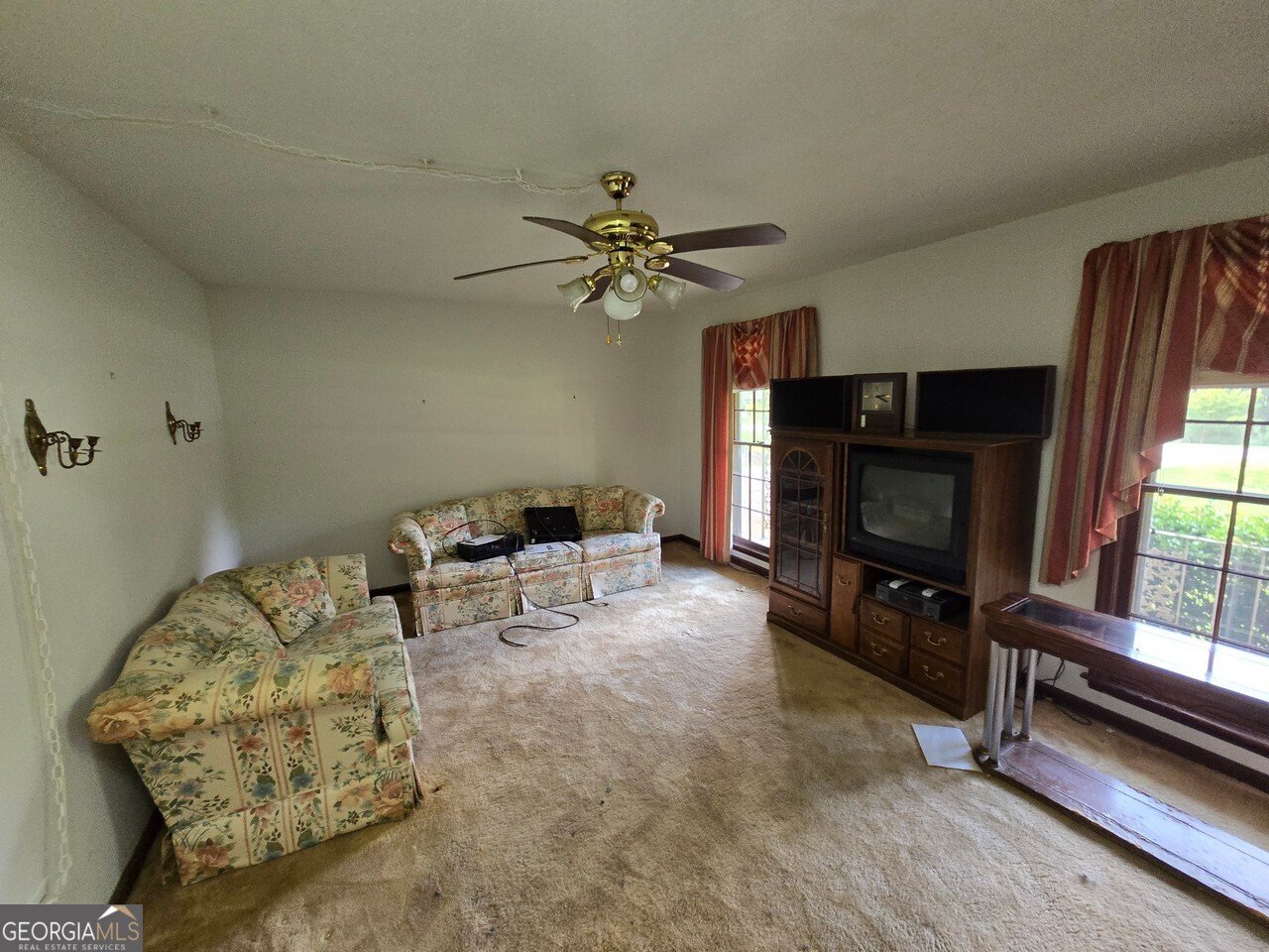 155 Medford Drive Fayetteville - 14