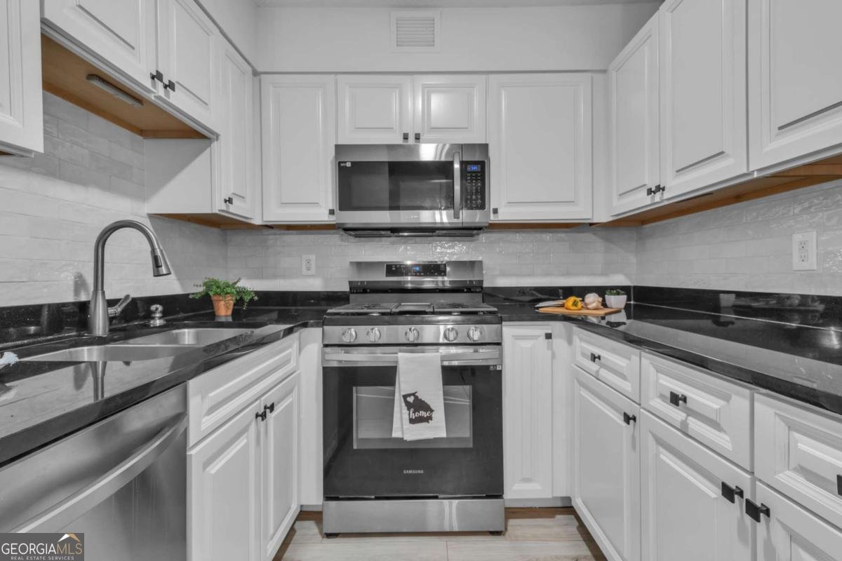 2479 Peachtree Road Atlanta - 11
