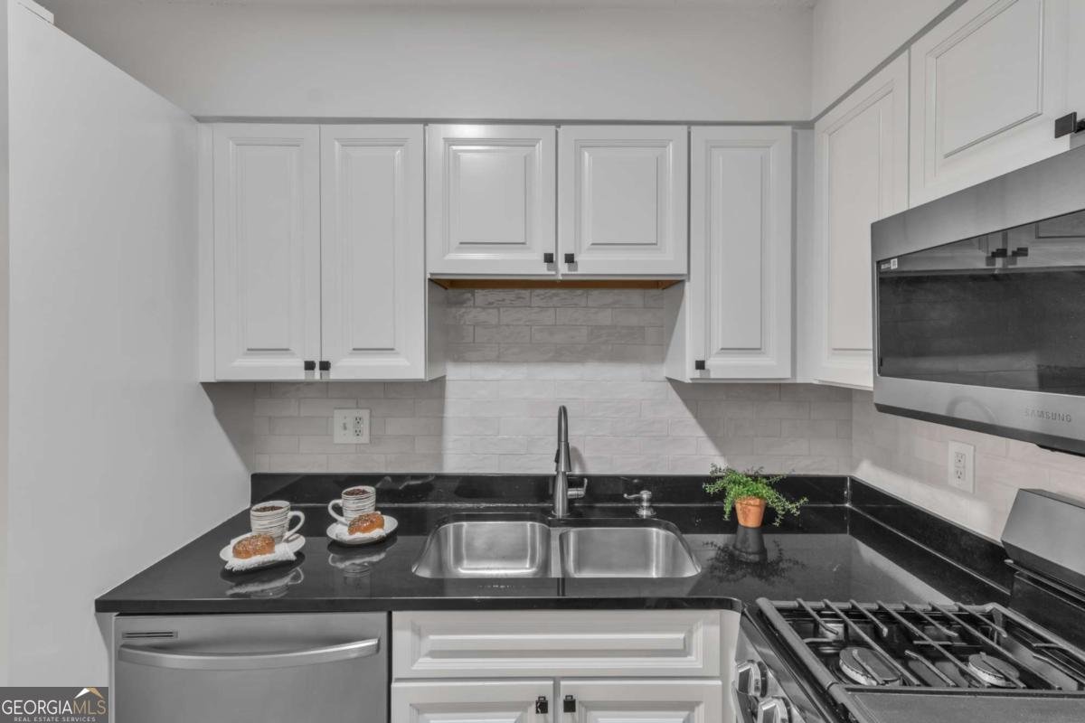 2479 Peachtree Road Atlanta - 12
