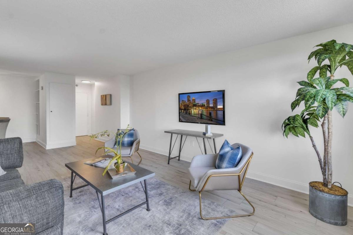 2479 Peachtree Road Atlanta - 8
