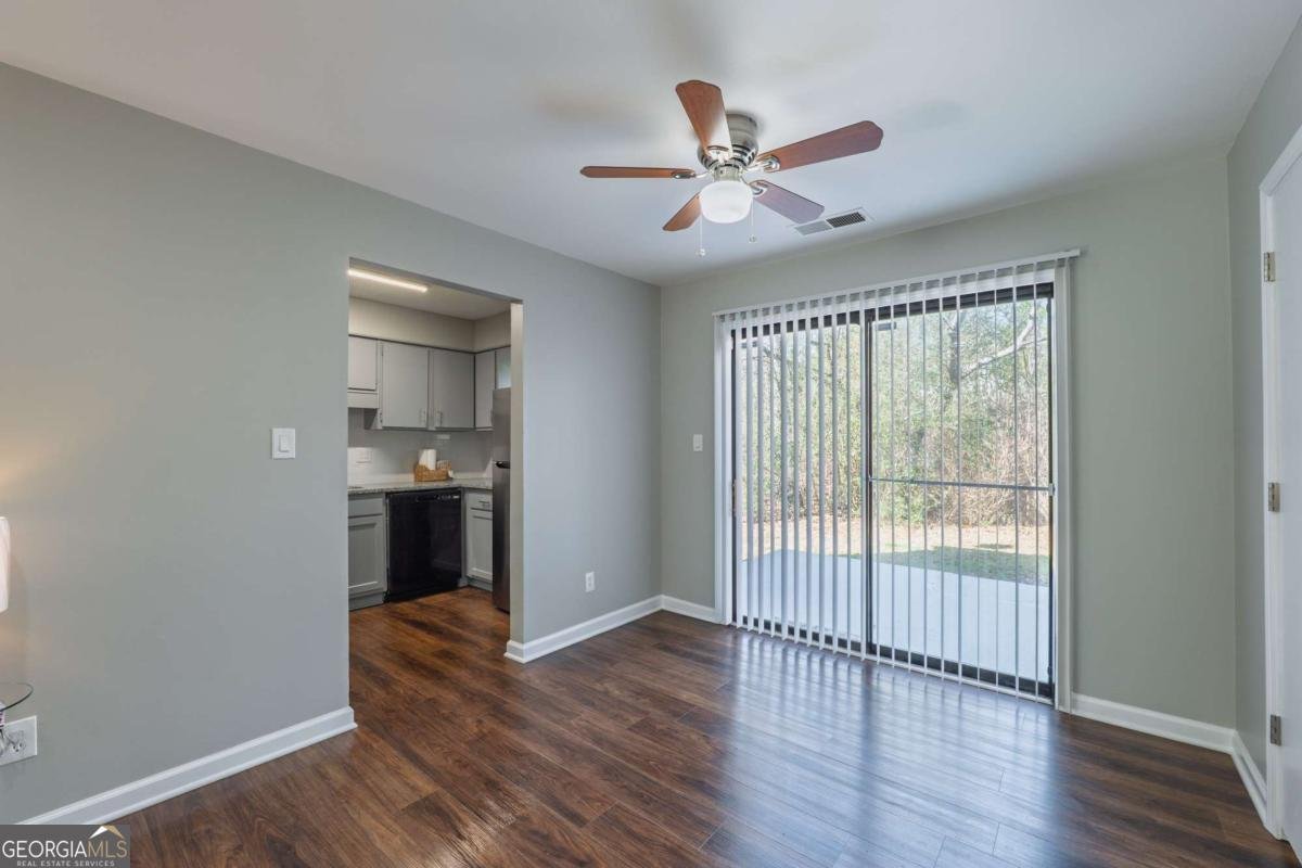 2102 LENOA Lane Austell - 9