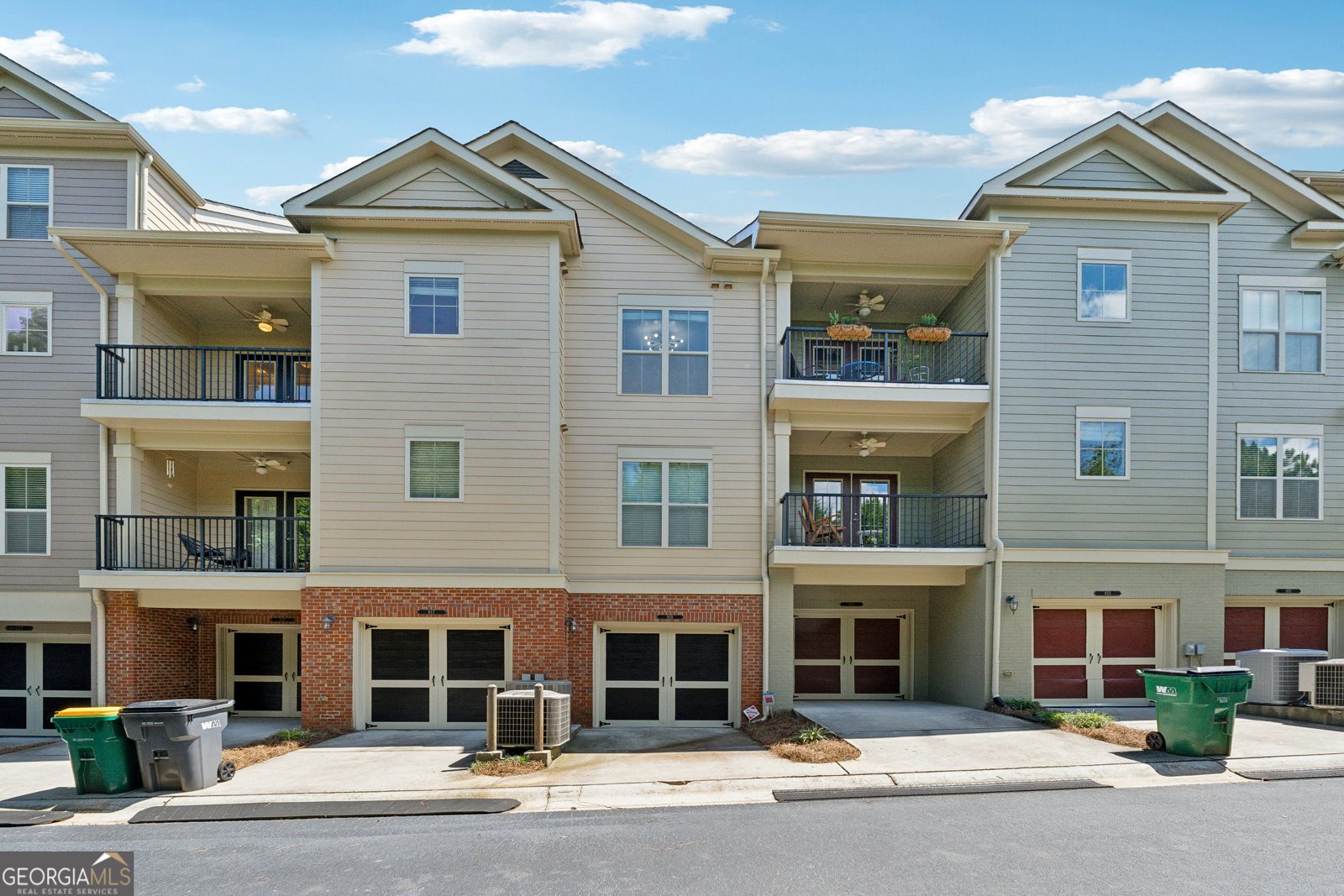 819 PERENNIAL Atlanta - 40
