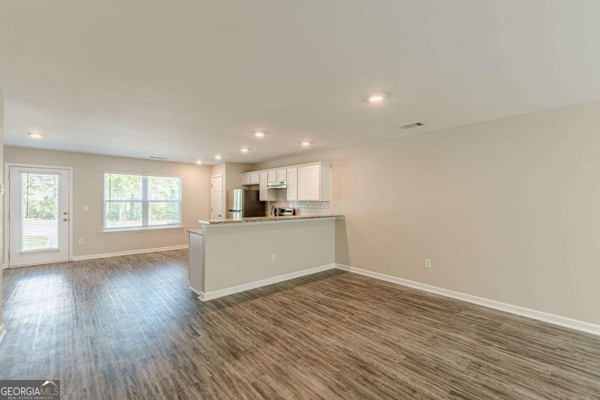 726 Keeshono Street Union City - 11