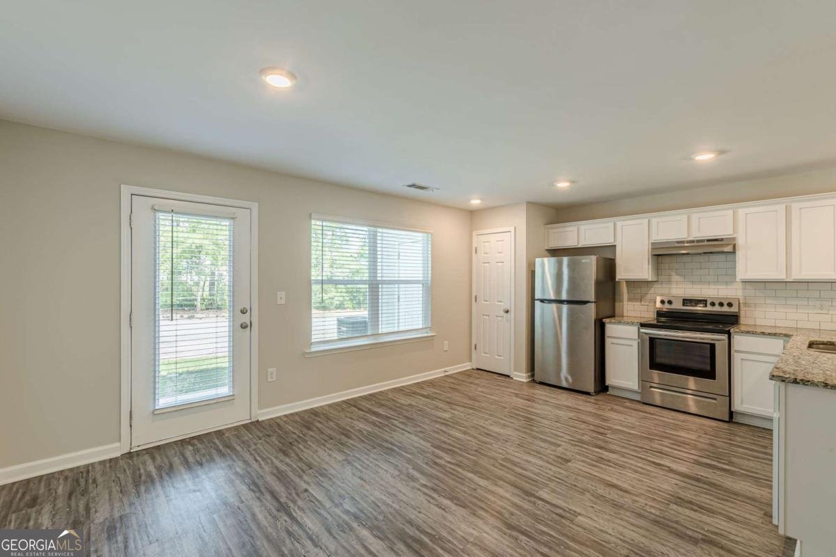 726 Keeshono Street Union City - 19