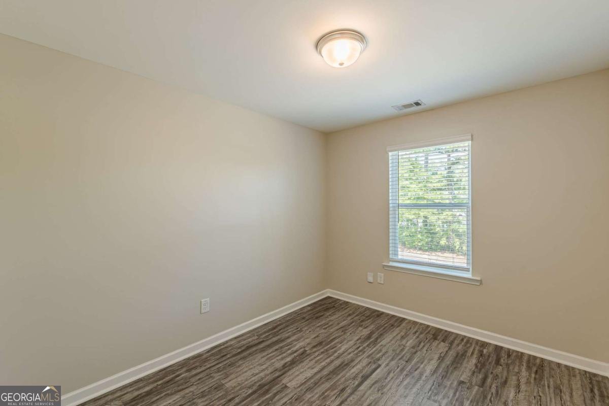 726 Keeshono Street Union City - 35