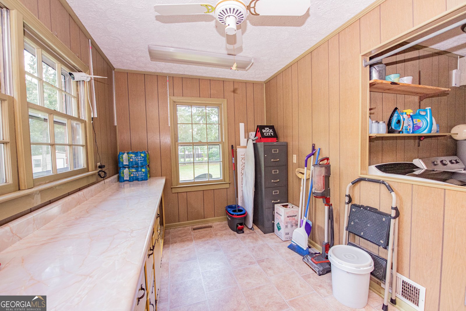 1004 Oak Ridge Byron - 28