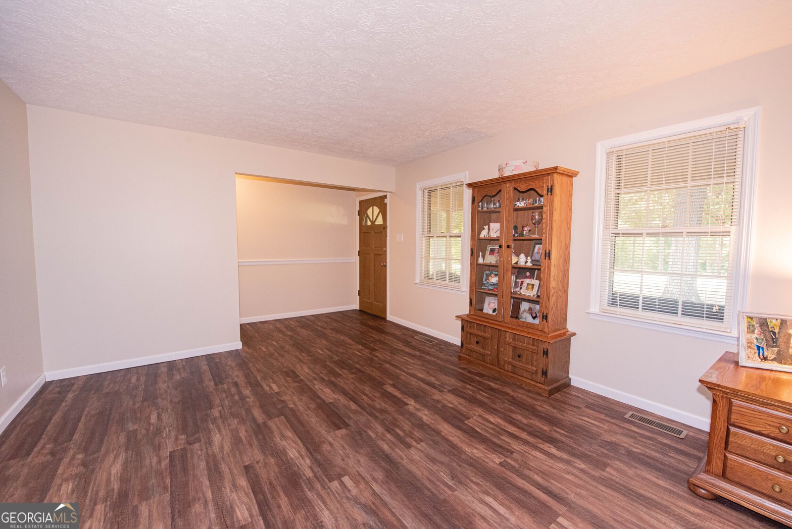 1004 Oak Ridge Byron - 5