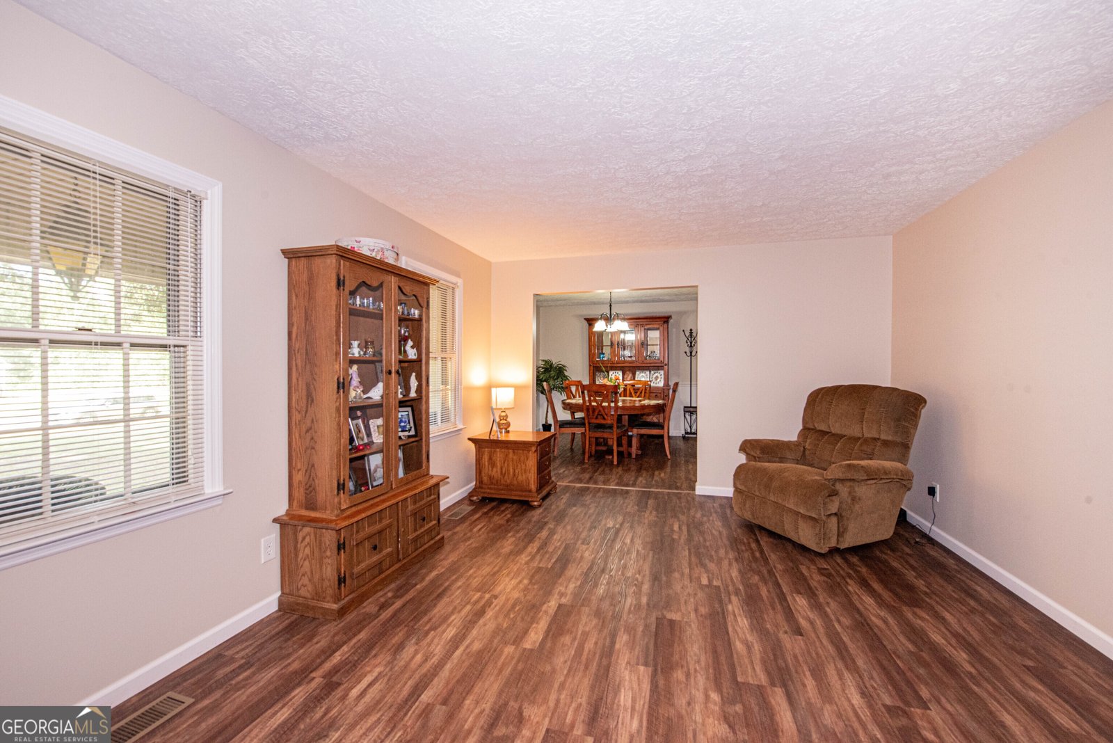 1004 Oak Ridge Byron - 7