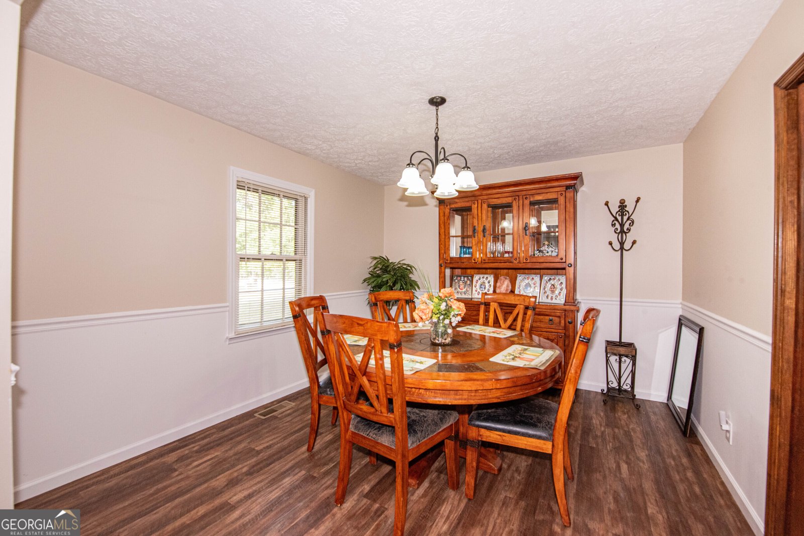 1004 Oak Ridge Byron - 8