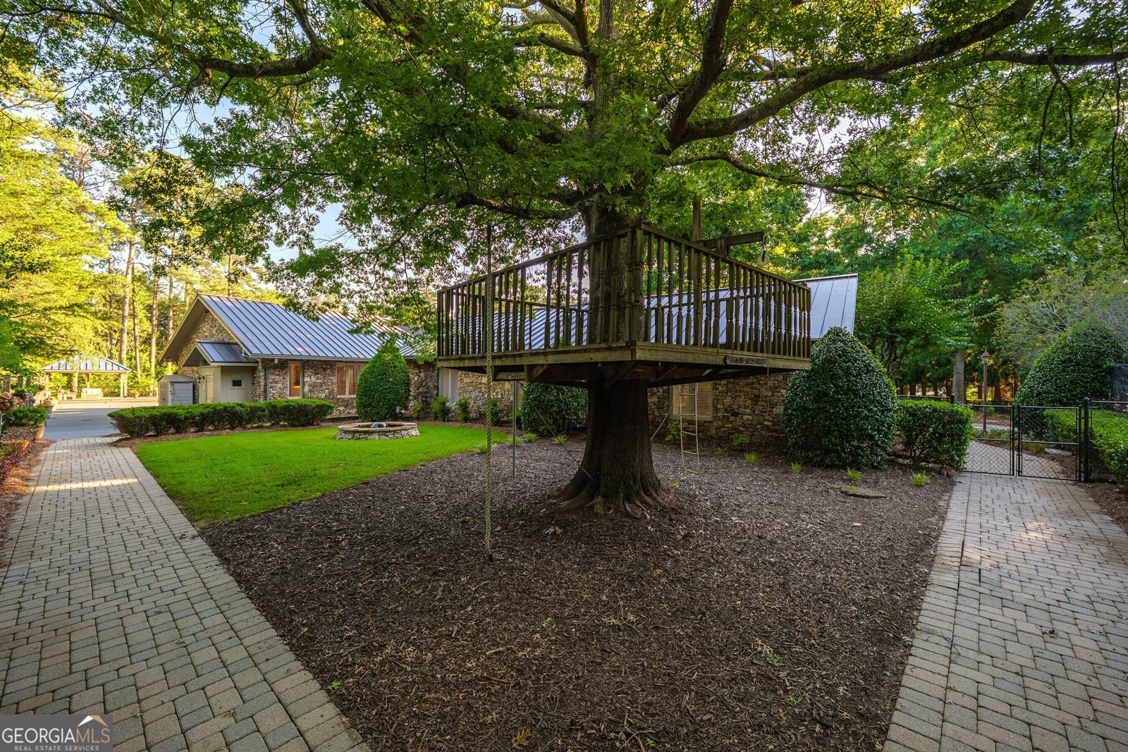 3810 Duckcove Way Cumming - 36