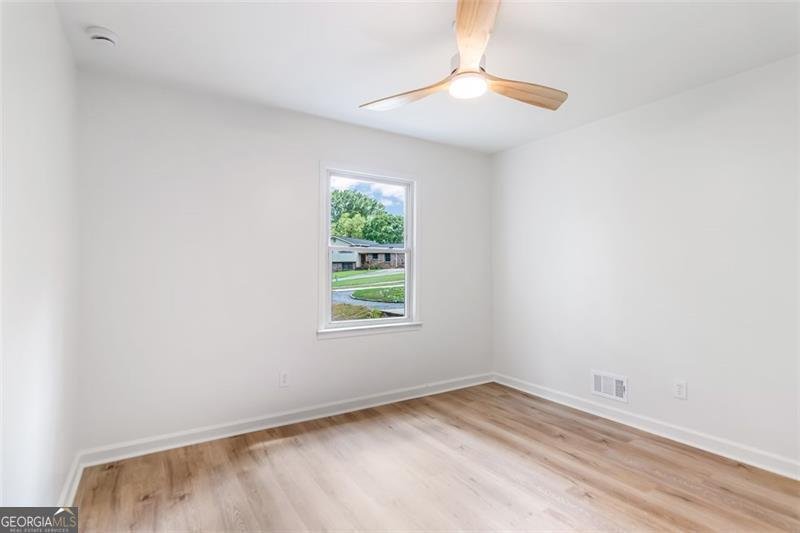 2865 Barrett Court Powder Springs - 32