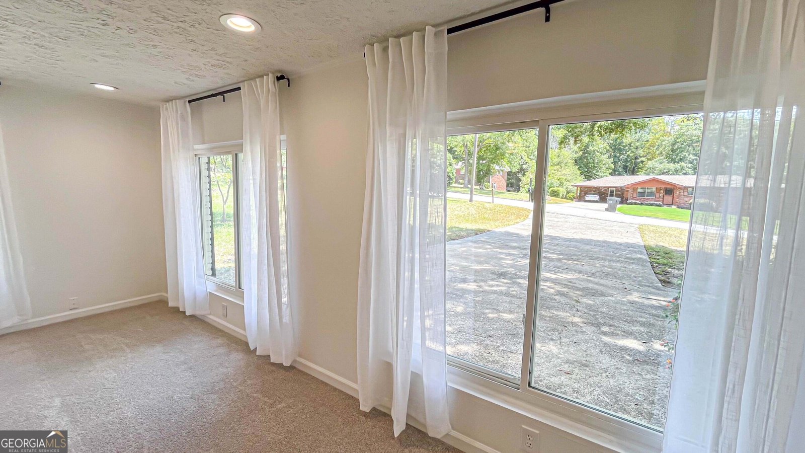 4426 Hidden Branch Drive Douglasville - 82