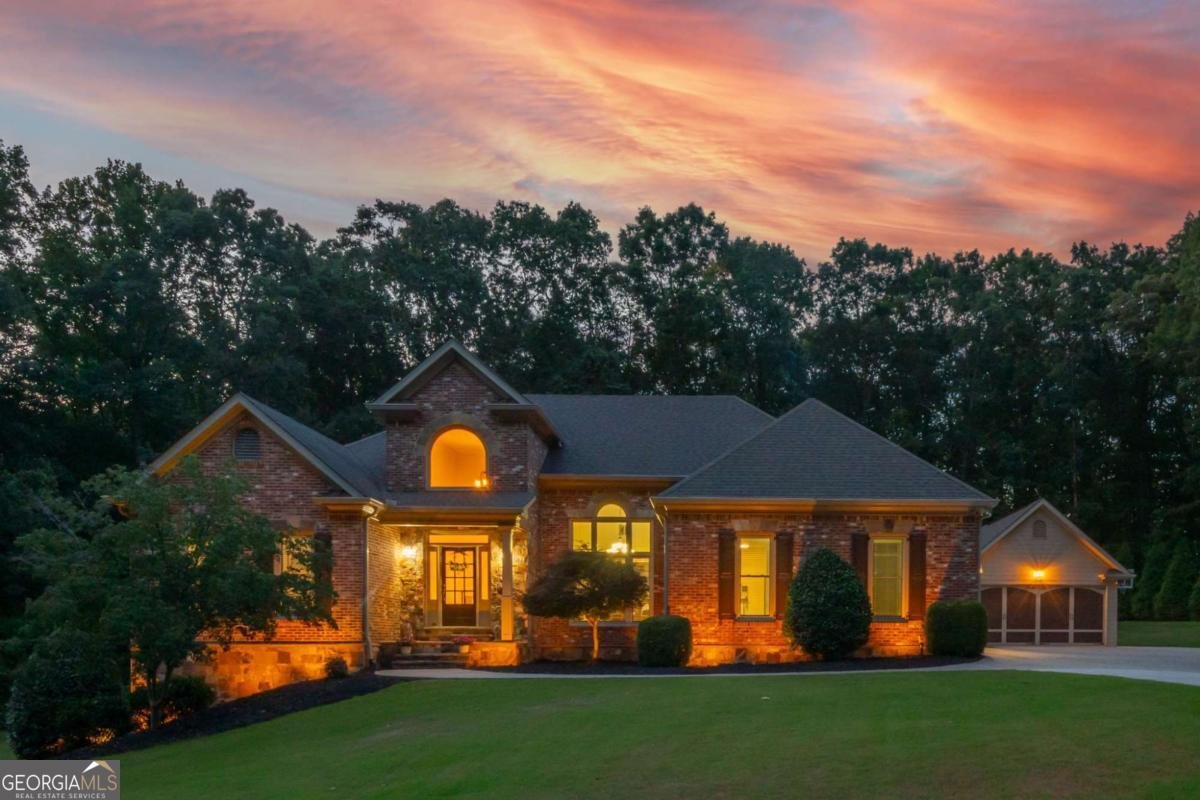 644 Herring Road Grayson - 1