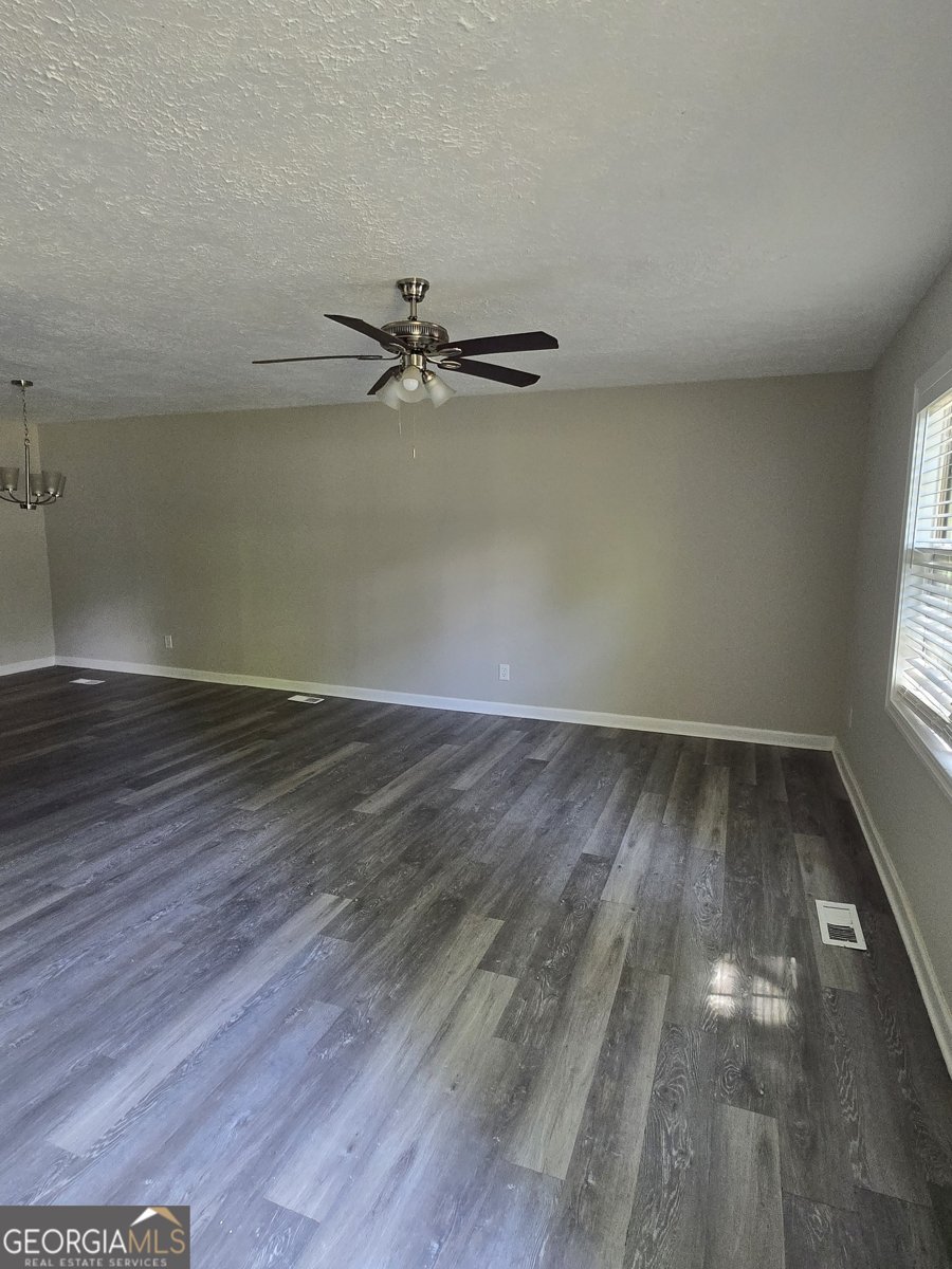 6233 Bermuda Street Forest Park - 3