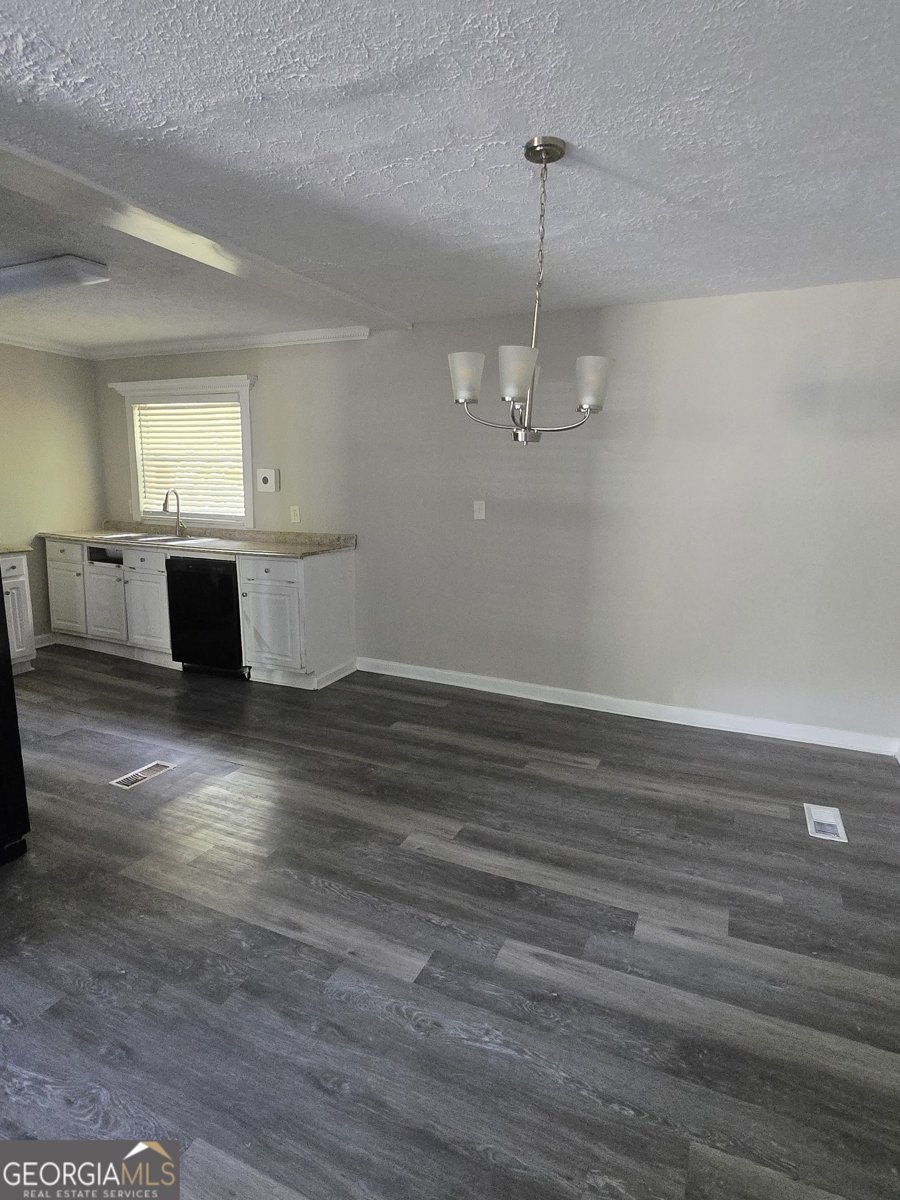 6233 Bermuda Street Forest Park - 4