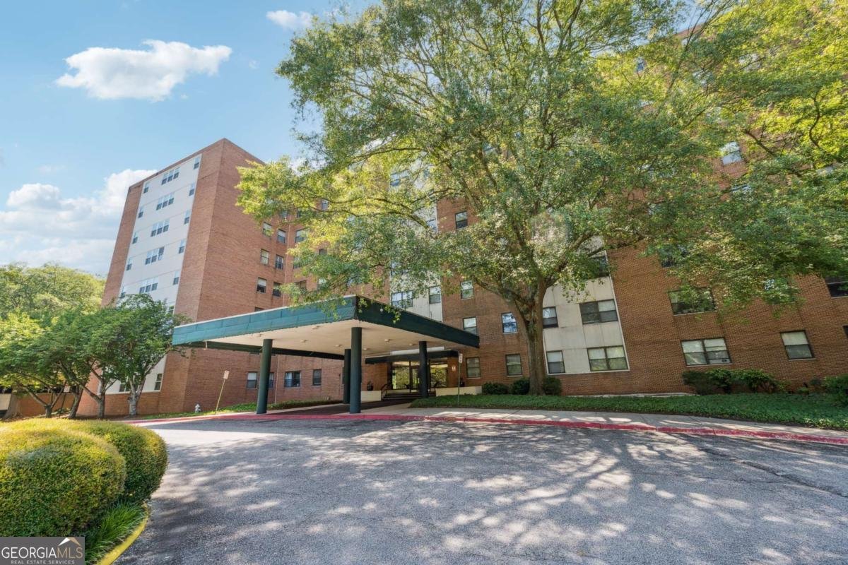 2965 Pharr Court South Atlanta - 1