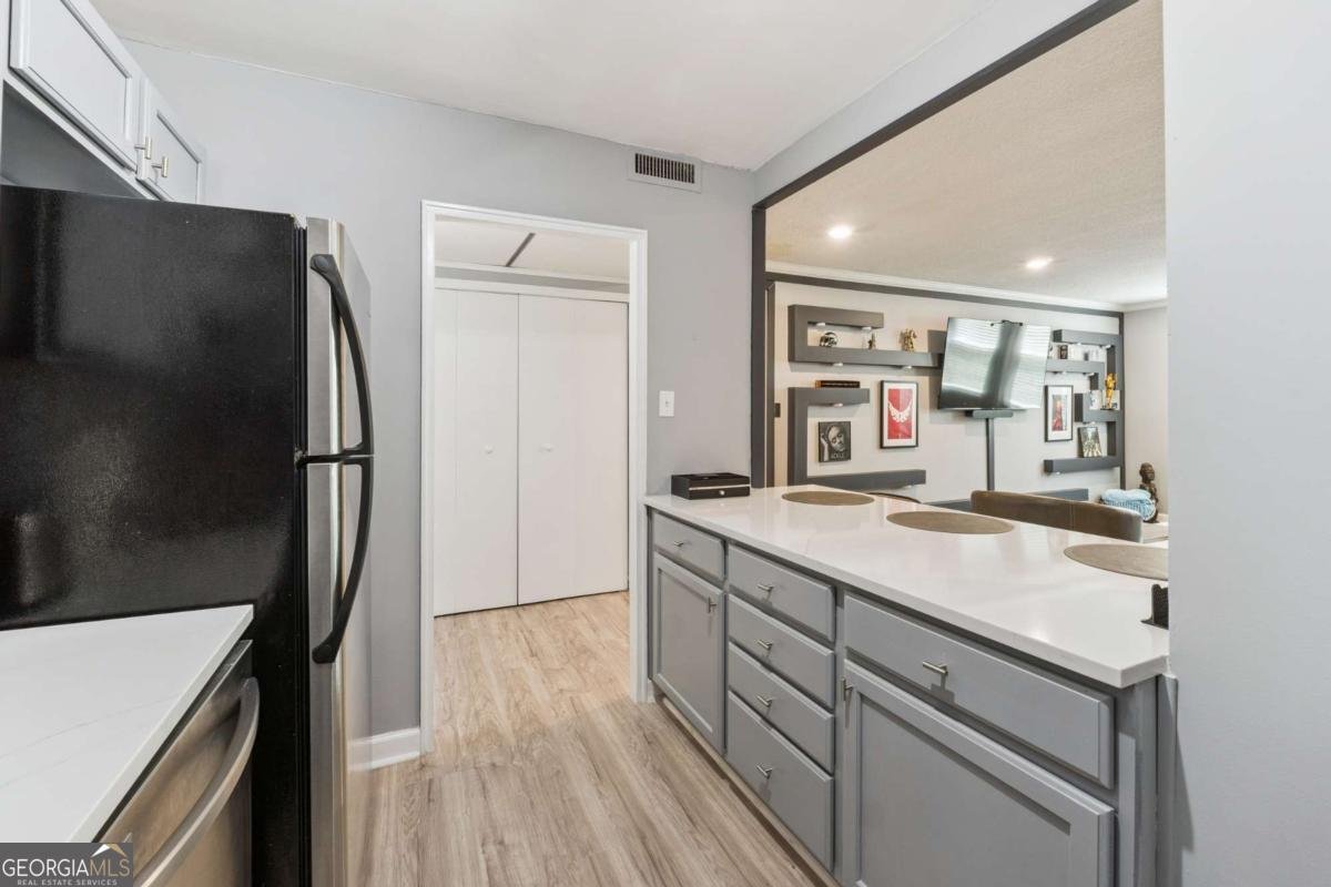 2965 Pharr Court South Atlanta - 4