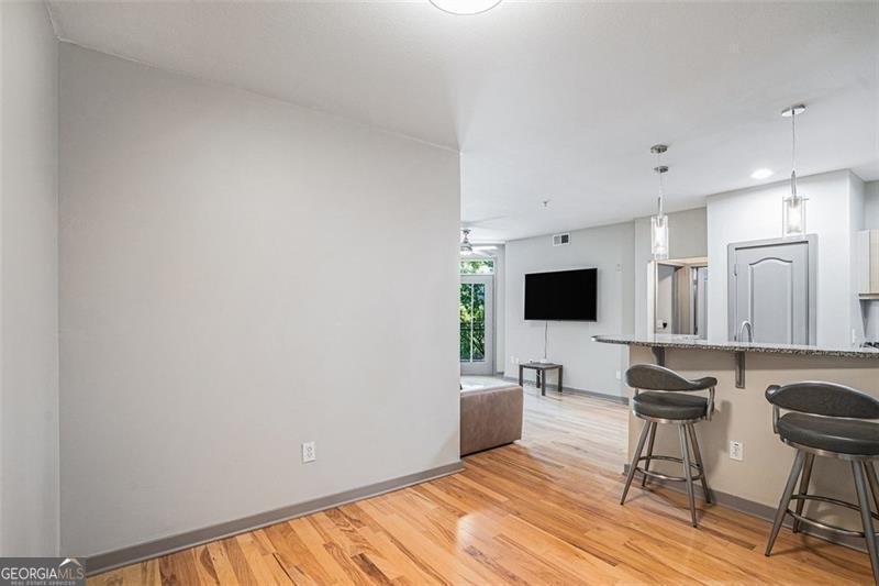 390 17th ST Atlanta - 5