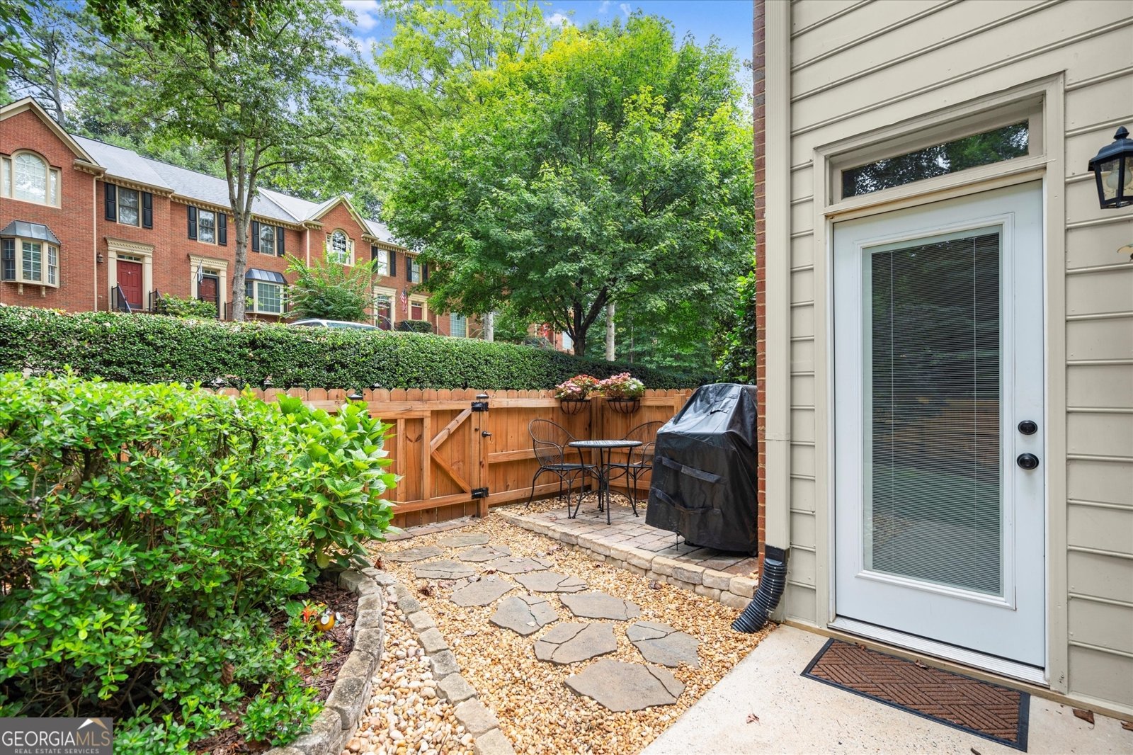 145 Weatherburne Drive Roswell - 12