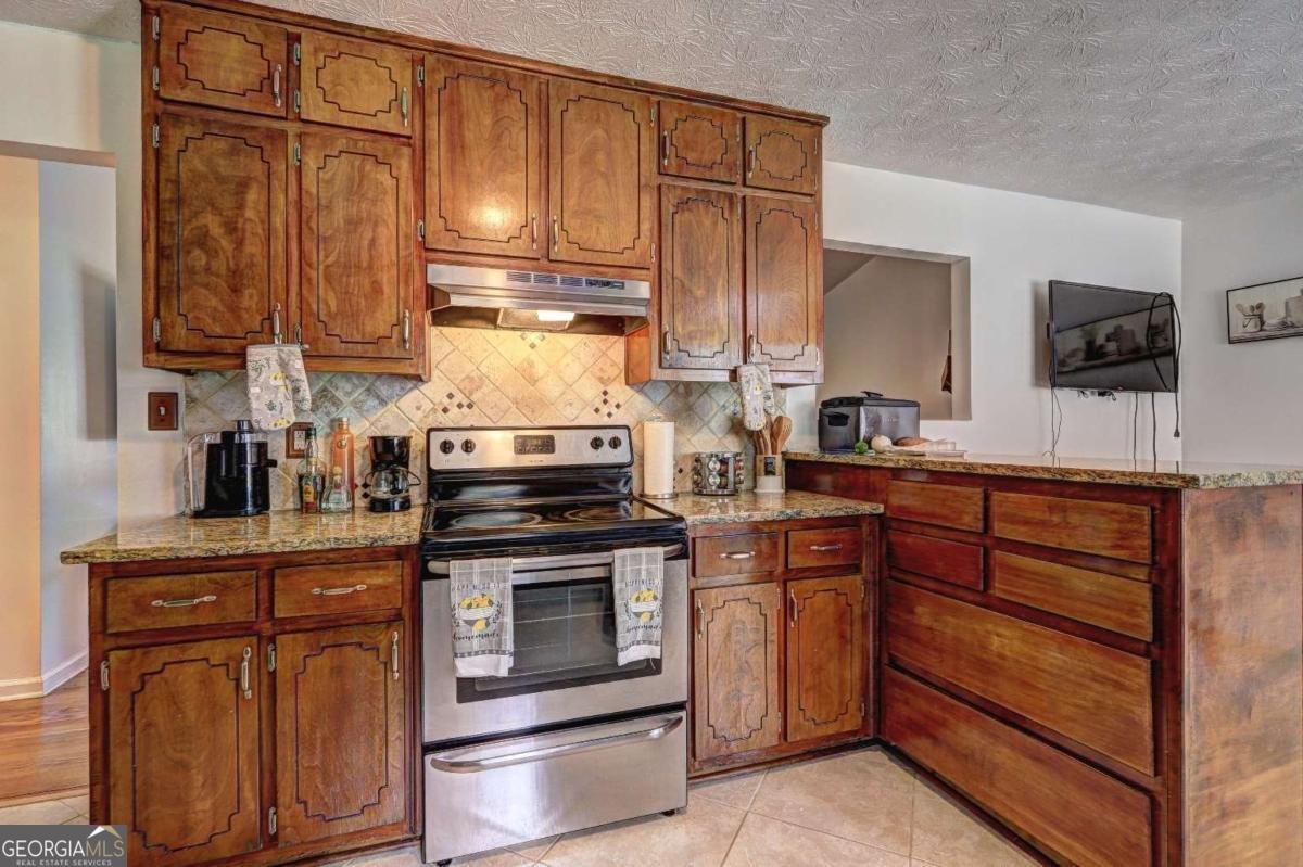 1110 Estates Court Stockbridge - 8
