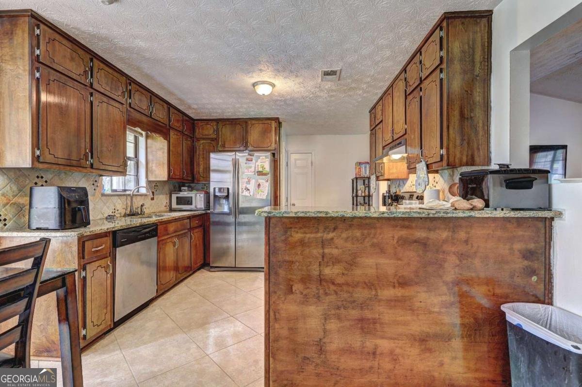 1110 Estates Court Stockbridge - 9