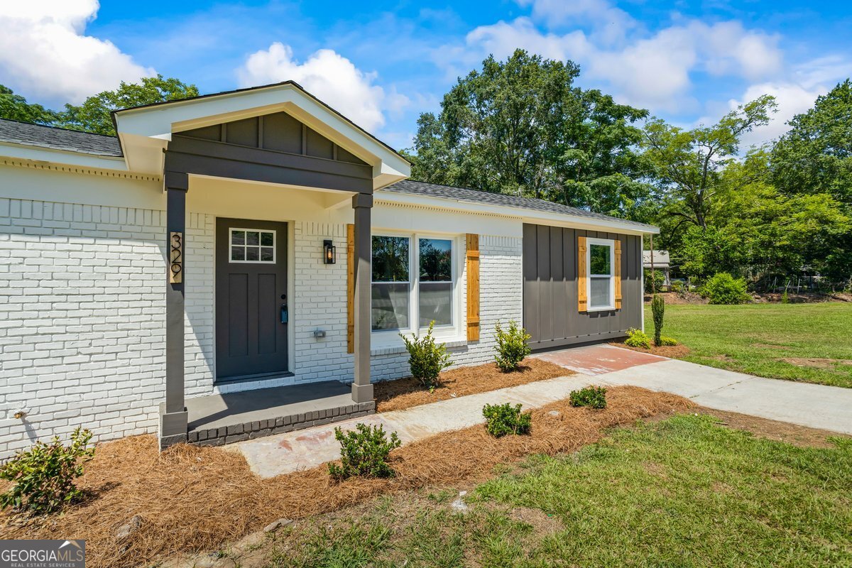 329 Oak Drive Social Circle - 2