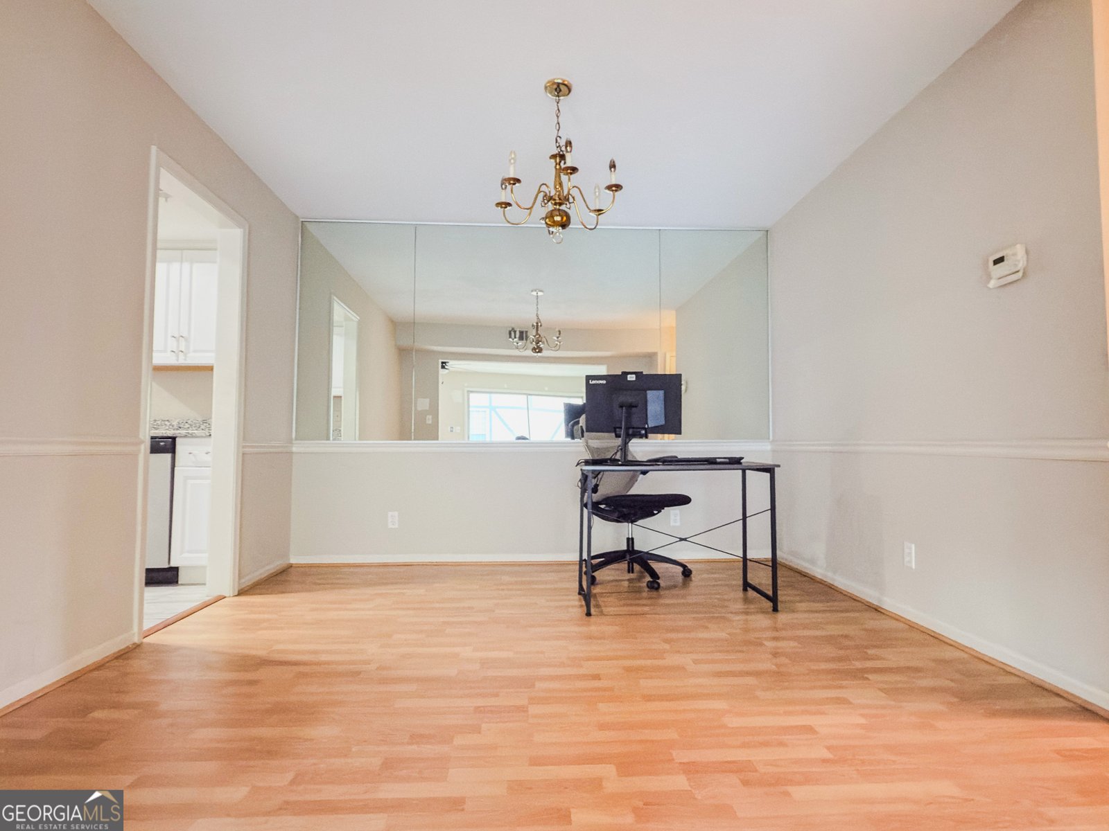 6851 Roswell Rd Atlanta - 3