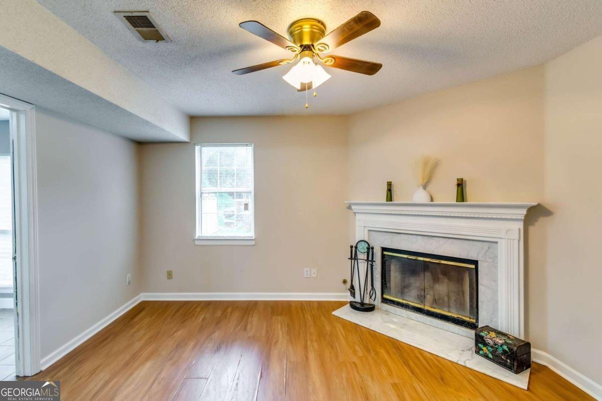 2050 Surrey Trail Atlanta - 12