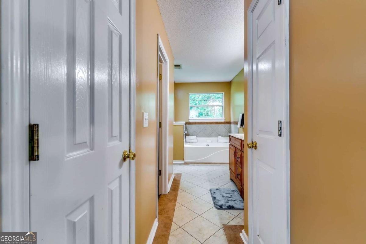 2050 Surrey Trail Atlanta - 23