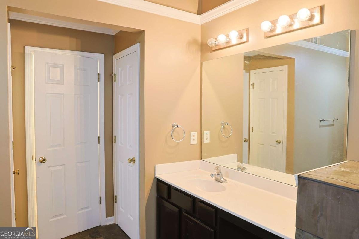 3032 Briaroak Drive Duluth - 24