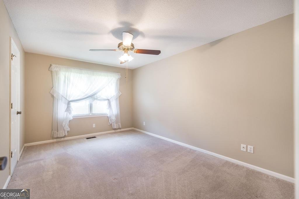 302 Woodhaven Road Centerville - 18