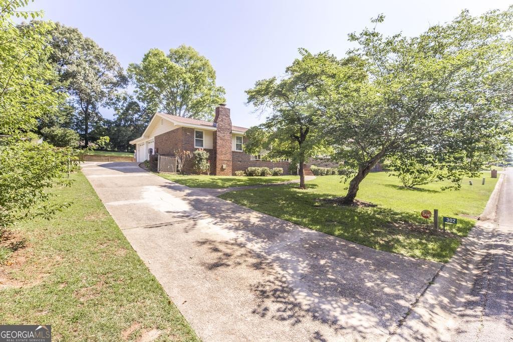 302 Woodhaven Road Centerville - 2