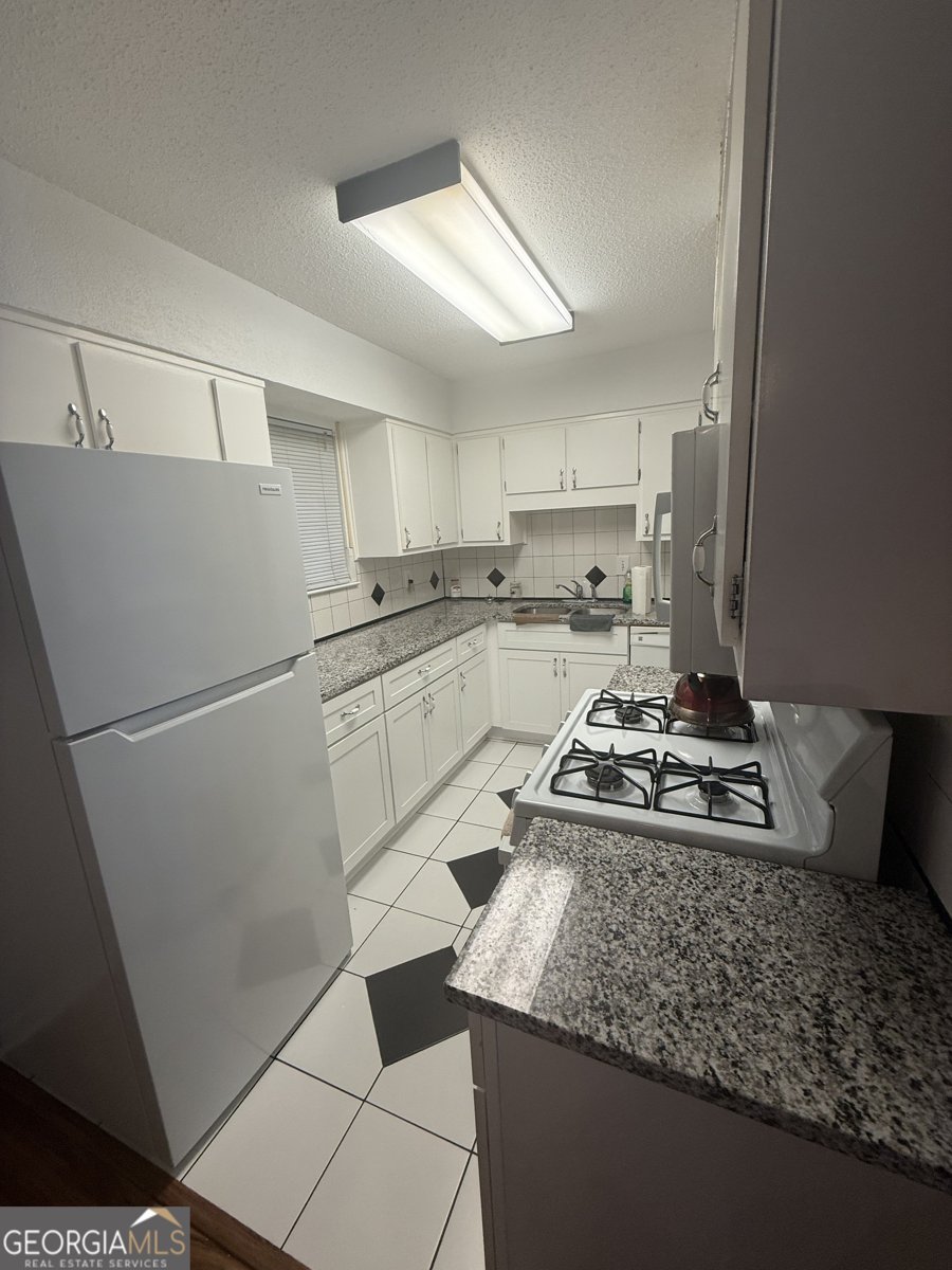 355 Leisure Court Marietta - 4