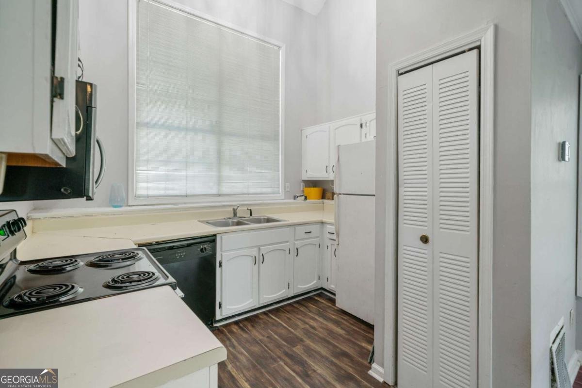 5027 David Place Smyrna - 7