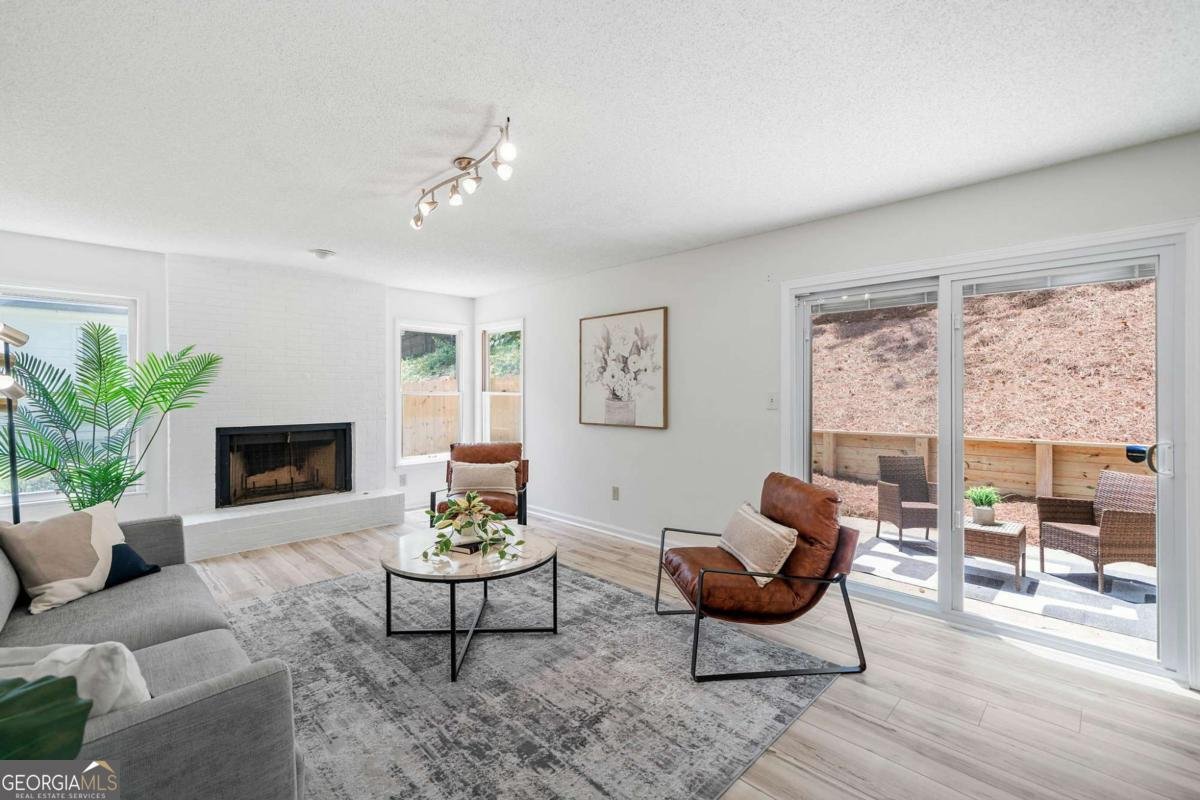 10490 Willow View Circle Johns Creek - 10