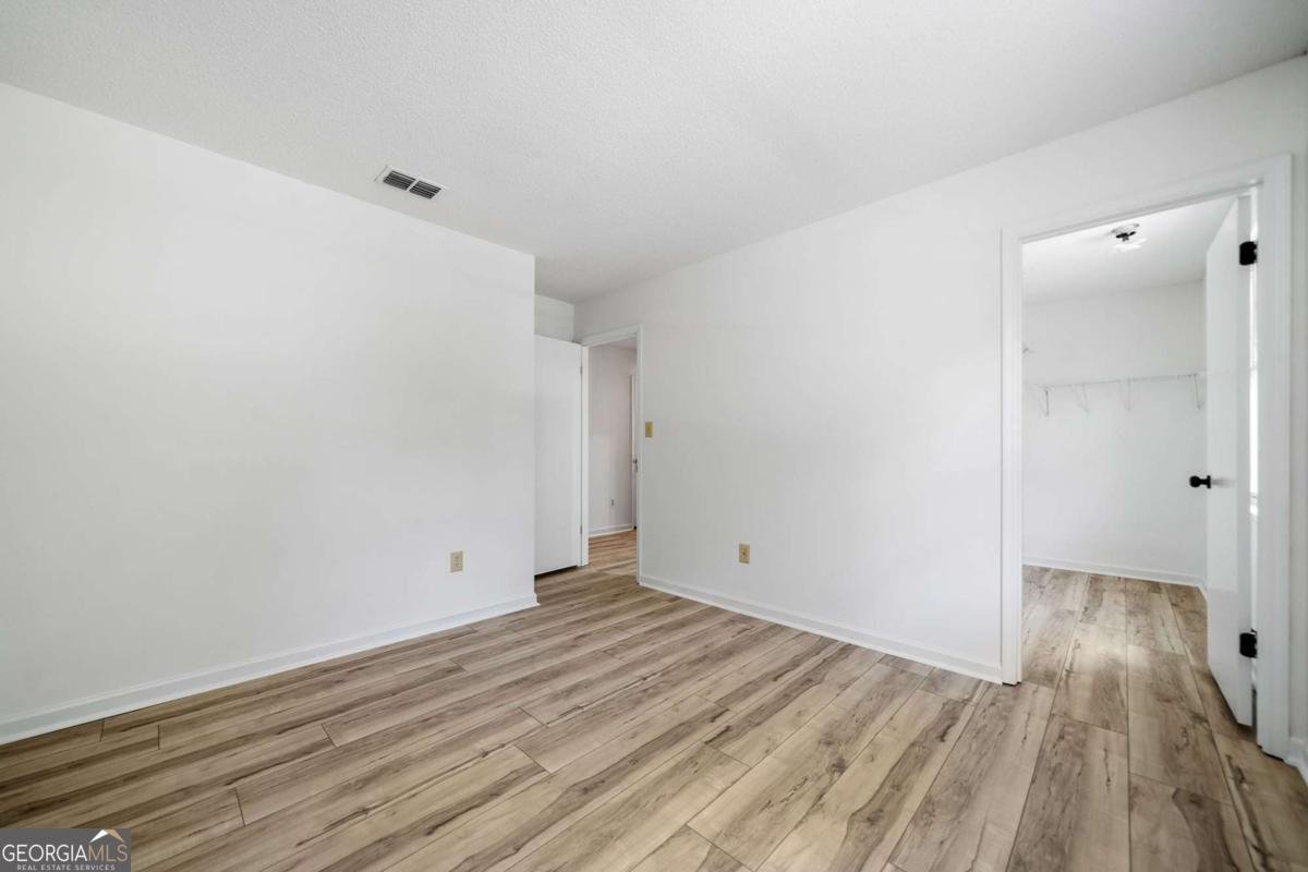 10490 Willow View Circle Johns Creek - 30
