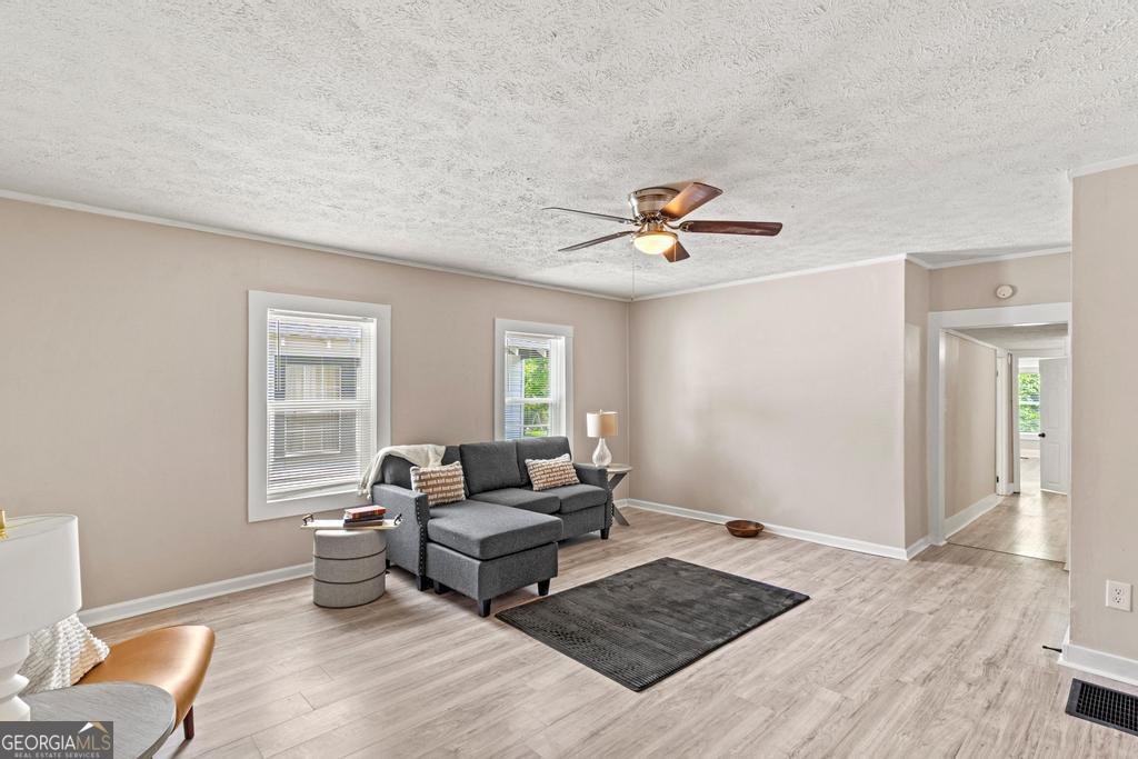 1050 College Ext Street Griffin - 8