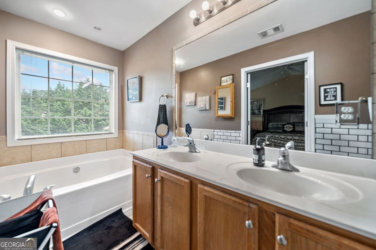 251 DERBY Court Acworth - 4